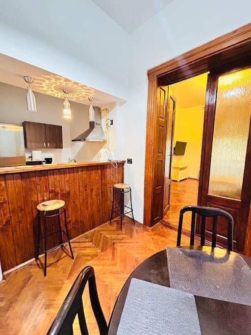 Appartamento Hidden Gem In The Old Town Timisoara Esterno foto